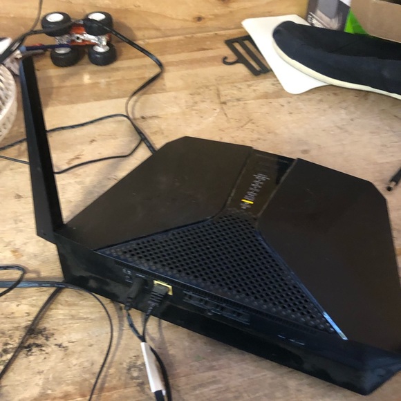 Netgear AX3000 Nighthawk AX4 4-Stream Wi-Fi 6 Router - RAX35 - Picture 6 of 14